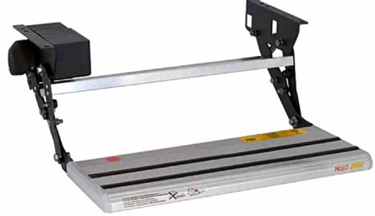 JLS Project 2000 Manual/Electronic Caravan Campervan And Motorhome Motorised Step 2 JLS Project 2000 Manual/Electronic Caravan Campervan And Motorhome Motorised Step - Image 2