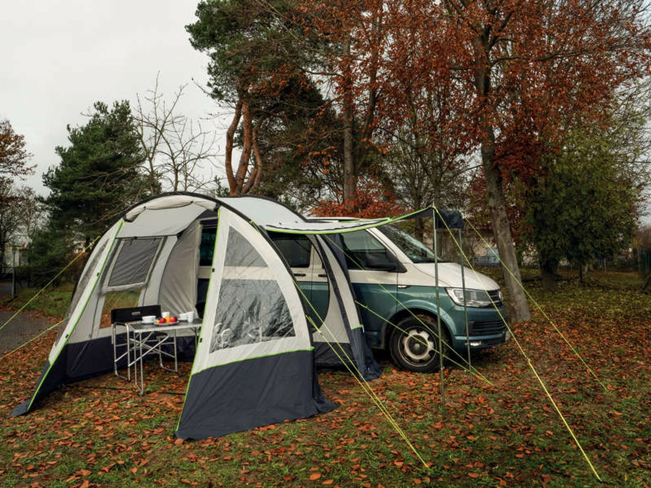 Reimo Tour Easy Young 2 Campervan Awning - Fits VW T5 T6 & More 1 Reimo Tour Easy Young 2 Campervan Awning - Fits VW T5 T6 & More