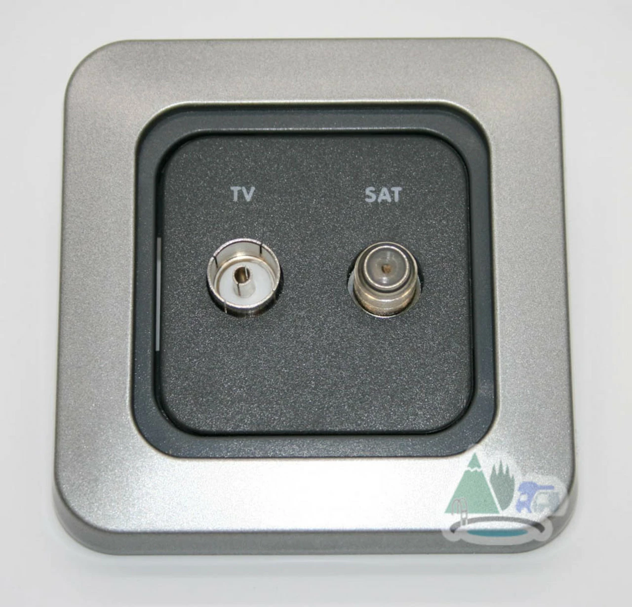 CBE TV And Satellite Socket 1 CBE TV And Satellite Socket